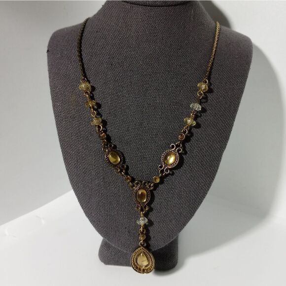 Gold tone teardrop necklace - Picture 1 of 5